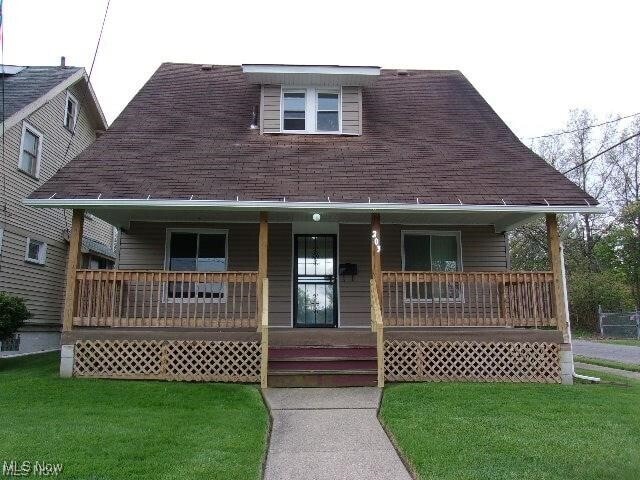 property at 203 Marmion Ave