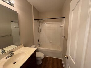 11865 Ridgeway Park Dr in Charlotte, NC - Building Photo - Building Photo