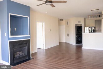 42480 Rockrose Square in Brambleton, VA - Building Photo - Building Photo