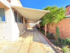 1007 De Foe St in San Fernando, CA - Building Photo - Building Photo