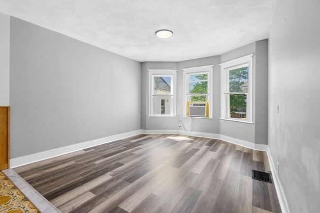 22 Harnden Rd, Unit #1