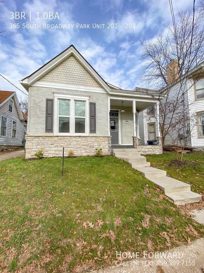 property at 365 S Broadway Park