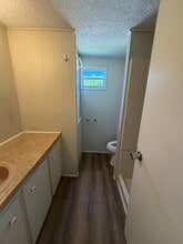 1001 Elm St in Wilkesboro, NC - Building Photo - Building Photo