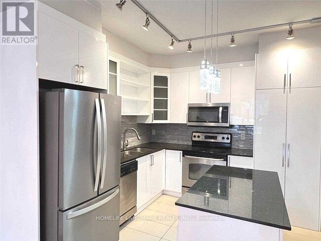 property at 37 Galleria Pkwy