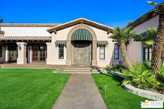 32 Clancy Lane Estates in Rancho Mirage, CA - Building Photo - Building Photo
