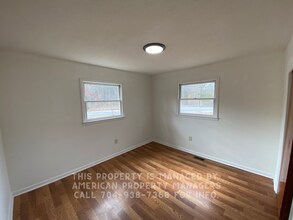 3810 Vanderburg Dr in Concord, NC - Building Photo - Building Photo