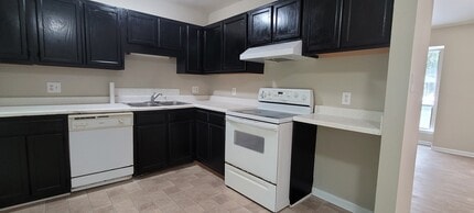 2809 Seclusion Ct in Raleigh, NC - Building Photo - Building Photo