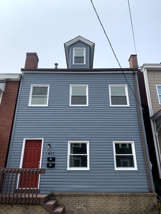 411 Sample St, Unit 1 in Pittsburgh, PA - Building Photo