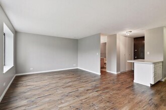 15 S 1st St in Minneapolis, MN - Building Photo - Building Photo