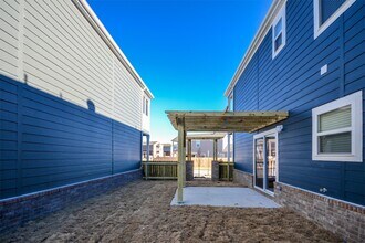 641 N Keats Dr in Fayetteville, AR - Building Photo - Building Photo