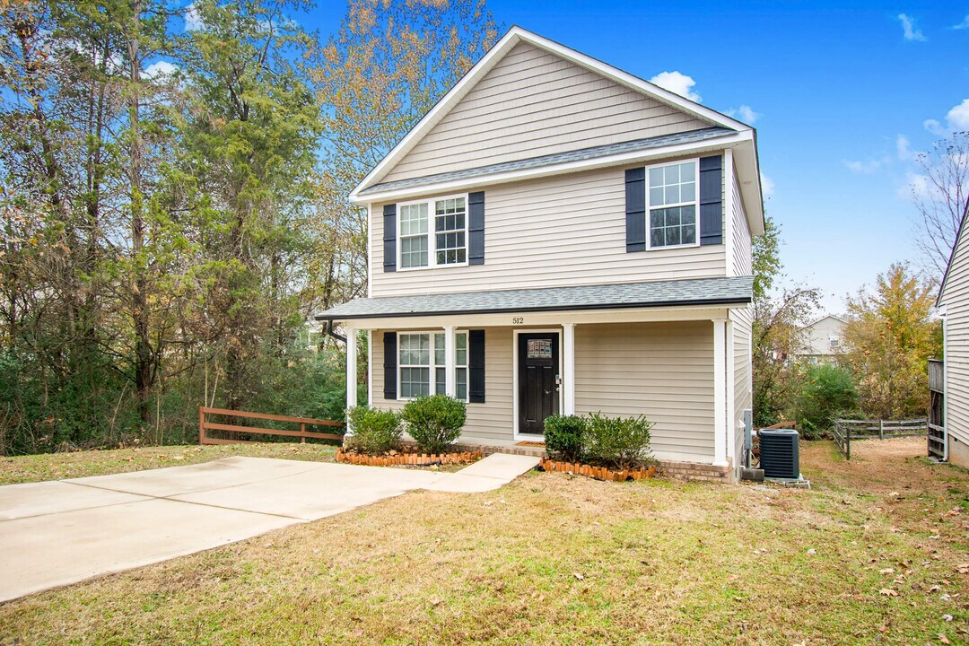 512 Garrison Ct SW in Concord, NC - Building Photo