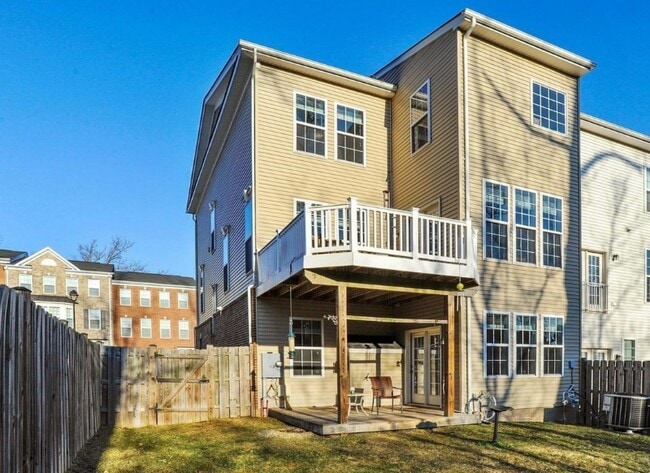 337 Caldwell Terrace SE in Leesburg, VA - Building Photo - Building Photo