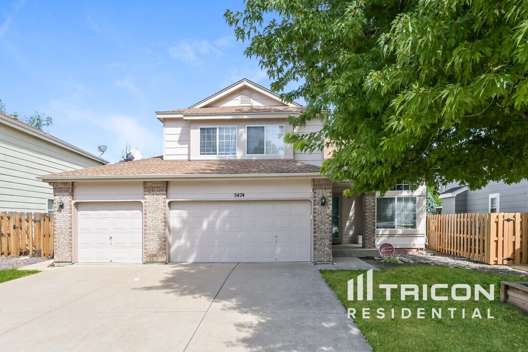 5474 S Jericho Way in Centennial, CO - Building Photo