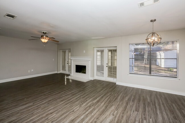 218 Shenandoah Rd N in Brandon, MS - Building Photo - Building Photo