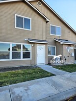 4017 Washington Ave in Caldwell, ID - Building Photo