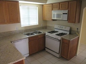 509 Indian Bluff St in Las Vegas, NV - Building Photo - Building Photo