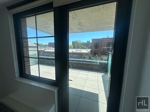 NORTHERN BOULEVARD in Queens, NY - Building Photo - Building Photo