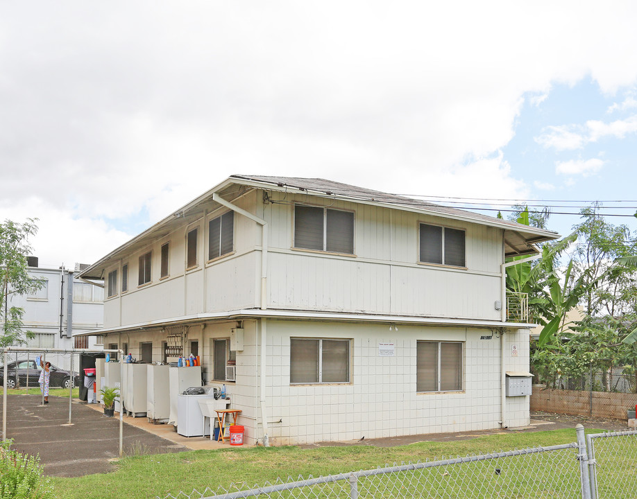 94-961 Awanei St in Waipahu, HI - Building Photo