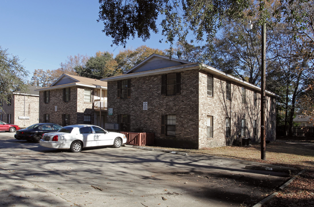 5632 Dobson St in Charleston, SC - Building Photo