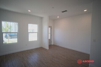 3320 Rustic Woods Ln in Shafter, CA - Building Photo - Building Photo