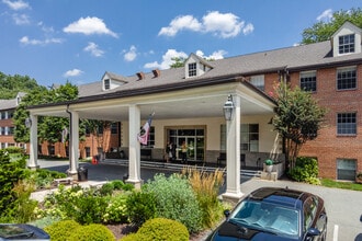 Kenwood Place in Bethesda, MD - Building Photo - Building Photo