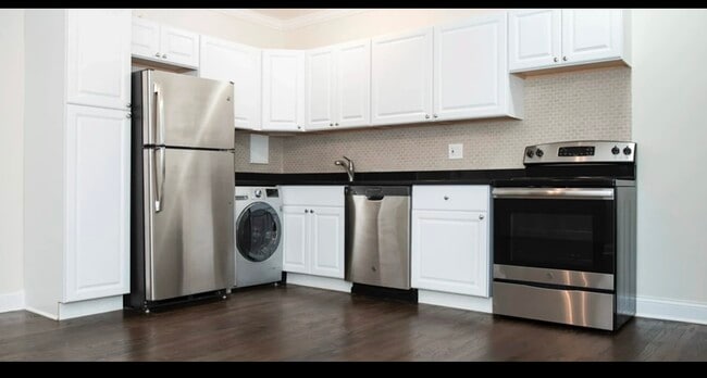 3345 N Marshfield Ave in Chicago, IL - Building Photo - Building Photo