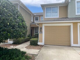 6488 White Blossom Cir in Jacksonville, FL - Building Photo