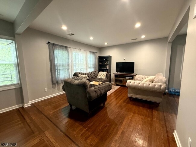 135 Bellevue St in Elizabeth, NJ - Building Photo - Building Photo