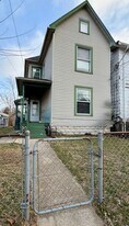 414 Beech St in Cincinnati, OH - Building Photo