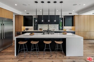 1037 Palms Blvd in Los Angeles, CA - Building Photo - Building Photo