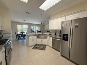 36582 Crown St in Palm Desert, CA - Building Photo - Building Photo