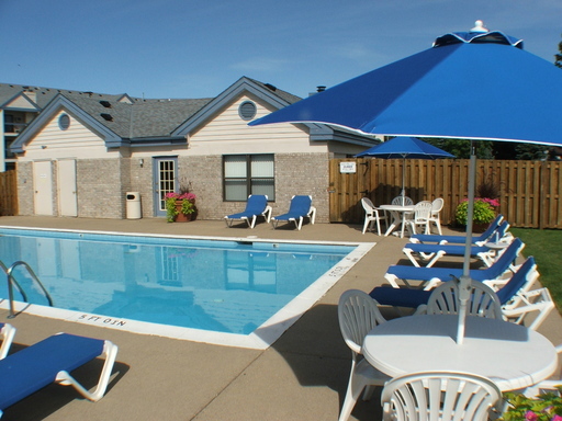 City Gables in Lauderdale, MN - Foto de edificio - Building Photo