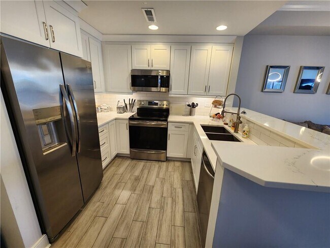 property at 285 Centennial Olympic Park Dr NW