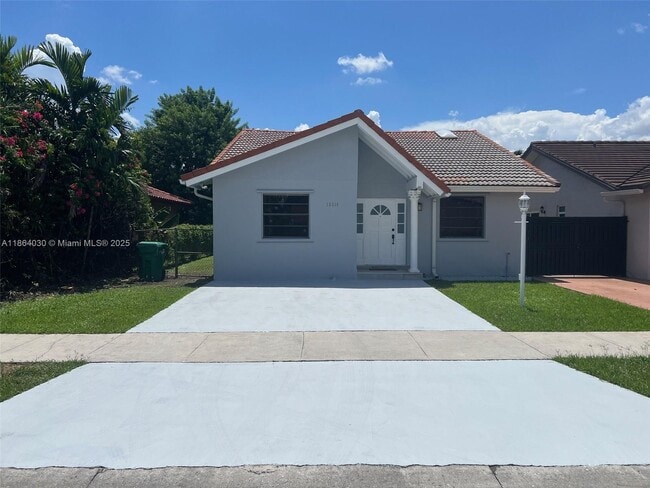 property at 13310 SW 40th St