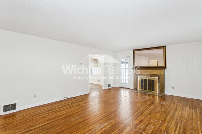 1639 N Garland St in Wichita, KS - Building Photo - Building Photo