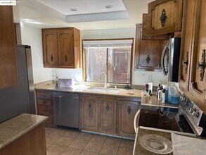 1370 Willow Lake Rd in Discovery Bay, CA - Building Photo - Building Photo