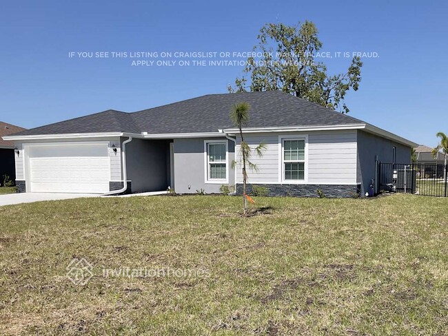 25208 Doredo Dr in Punta Gorda, FL - Building Photo - Building Photo