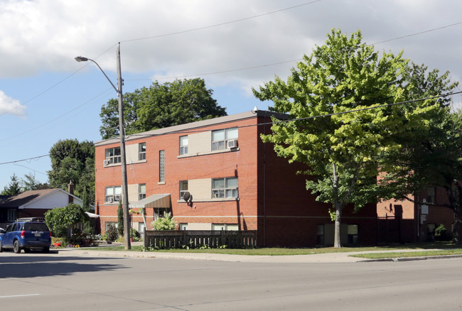 10 Organ Cres in Hamilton, ON - Building Photo - Primary Photo