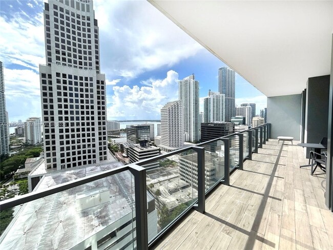 property at 68 SE 6th St