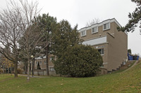 Wycliffe Hill Townhomes in Toronto, ON - Building Photo - Building Photo