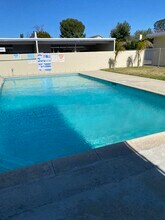 12349 Oxnard St, Unit 10 in North Hollywood, CA - Building Photo - Building Photo