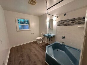 1600 Blodgett Rd in Mount Vernon, WA - Building Photo - Building Photo