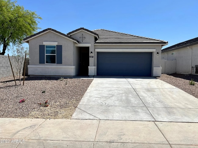 property at 4517 W Lemon Ave
