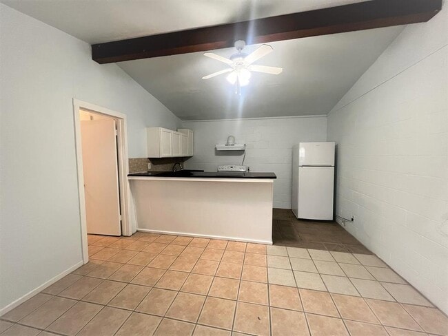 2609 E Cesar Chavez St in Austin, TX - Building Photo - Building Photo