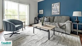 11010 Northlake Landing Dr in Charlotte, NC - Building Photo