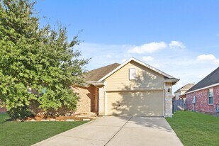 15114 Cave Creek Dr in Humble, TX - Building Photo