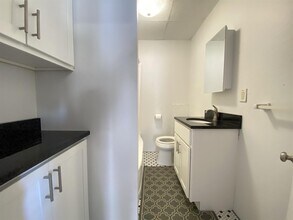 21 Mount Vernon Park, Unit 2 in Malden, MA - Building Photo - Building Photo