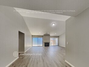 7205 Sutherland Way in Elk Grove, CA - Building Photo - Building Photo