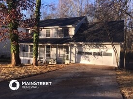 908 Saybrook Cir NW in Lilburn, GA - Building Photo