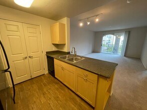 1550 Technology Dr in San Jose, CA - Building Photo - Building Photo
